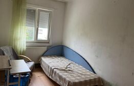 Apartament de vanzare, cu 3 camere, 46 mp, in zona Manastur 