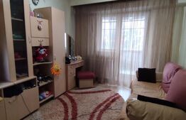  Apartament de vânzare, cu 3 camere, 80 mp + balcon de 24 mp, zona Piața Mărăști