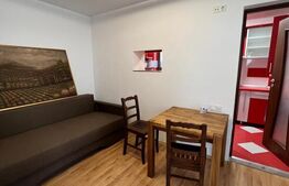 Casa de vanzare, cu 2 camere, 82 mp, zona centrala