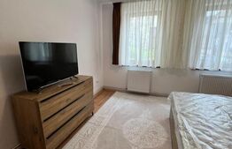 Casa de vanzare, cu 2 camere, 82 mp, zona centrala