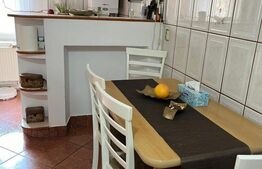 Apartament cu 4 camere, 2 bai, 90 mp, 2 locuri de parcare, zona Mall Coresi