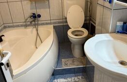 Apartament cu 4 camere, 2 bai, 90 mp, 2 locuri de parcare, zona Mall Coresi