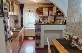 Apartament cu 4 camere, 2 bai, 90 mp, 2 locuri de parcare, zona Mall Coresi