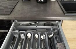 Apartament de lux, cu 2 camere, 54 mp, zona Coresi Mall