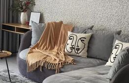 Apartament de lux, cu 2 camere, 54 mp, zona Coresi Mall