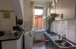 Casa in curte comuna, 2 camere, 54 mp, renovat complet in 2022, zona Clujana