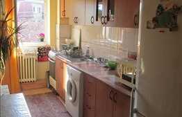 Apartament 3 camere, 60 mp, decomandat, boxa, zona Stadionului CFR