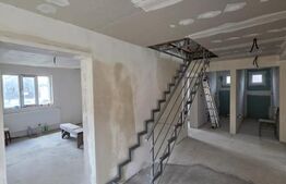 Casa de vacanta in curs de modernizare in Belis, 5 camere, 920mp teren drept