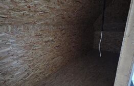 Casa de vacanta in curs de modernizare in Belis, 5 camere, 920mp teren drept