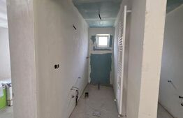 Casa de vacanta in curs de modernizare in Belis, 5 camere, 920mp teren drept