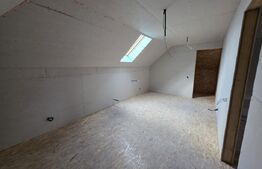 Casa de vacanta in curs de modernizare in Belis, 5 camere, 920mp teren drept