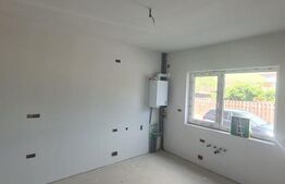 Casa cu 4 camere, 130 mp utili, garaj, acces restrictionat, zona Somesului