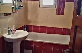 Apartament 2 camere, decomandat, 58 mp, balcon, beci si parcare, Baciu