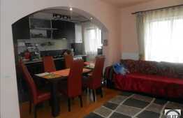 2 camere de vanzare, 52.17 mp! Loc de parcare! Zona strazii Florilor!