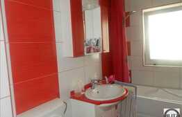 2 camere de vanzare, 52.17 mp! Loc de parcare! Zona strazii Florilor!