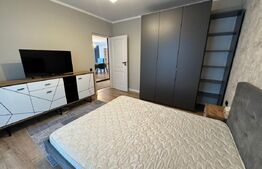 Apartament 3 camere, lux, 2 bai, parcare, zona Teilor 