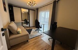 Apartament 3 camere, lux, 2 bai, parcare, zona Teilor 