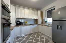 Penthouse LUX pe un singur nivel, cu 3 camere, 79 mp, decomandat, zona Tractorul
