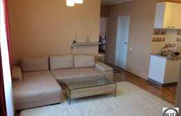 Vanzare apartament 3 camere, 58,5 mp, garaj, parcare, zona Auchan