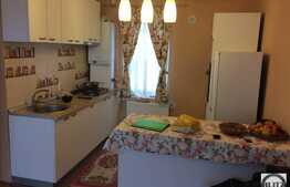 Vanzare apartament 3 camere, 58,5 mp, garaj, parcare, zona Auchan