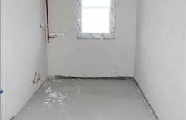 Vanzare apartament 3 camere, 78,60 mp, parcare, semifinisat, zona Polus Center