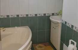 Vanzare apartament 4 camere, 79 mp, parcare, boxa, zona strazii Aurel Vlaicu