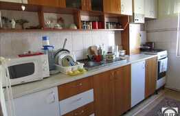 Vanzare apartament 3 camere, 66 mp, boxa, zona strazii Grigore Alexandrescu