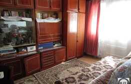 Vanzare apartament 3 camere, 66 mp, boxa, zona strazii Grigore Alexandrescu