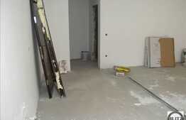 Vanzare apartament cu 1 camera, 39 mp, balcon, etaj intermediar, zona Stejarului