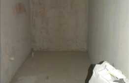 Vanzare apartament cu 1 camera, 39 mp, balcon, etaj intermediar, zona Stejarului