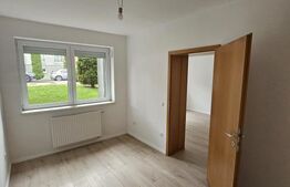 Apartament de vanzare, cu 3 camere, 72 mp, zona Avantgarden 1