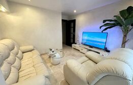 Apartament de vanzare, cu 4 camere, 90 mp, zona Răcădău