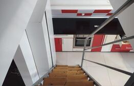 Apartament 3 camere, 48 mp | Etaj 3 | Curte comună și parcare.
