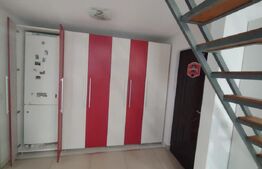 Apartament 3 camere, 48 mp | Etaj 3 | Curte comună și parcare.