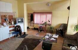 Apartament cu 2 camere, 60 mp, mobilat, imobil tip casa, parcare, zona strazii Donath
