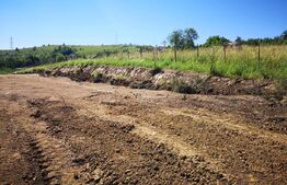 Teren intravilan, 2.200 mp cu PUD, autorizație și utilități Chinteni, Deusu !