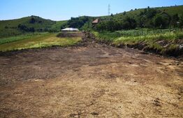 Teren intravilan, 2.200 mp cu PUD, autorizație și utilități Chinteni, Deusu !