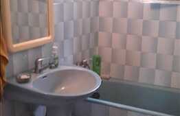 4 camere, 78 mp, decomandat, etaj intermediar, zona strazii Aurel Vlaicu