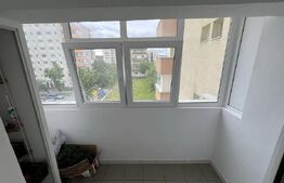 Apartament cu 3 camere, 70 mp, parcare, zona Campului