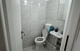 Apartament cu 3 camere, 70 mp, parcare, zona Campului