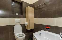 Vanzare apartament 3 camere, 55 mp, complet mobilat, boxa subsol, Piata 1 Mai