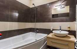 Vanzare apartament 3 camere, 55 mp, complet mobilat, boxa subsol, Piata 1 Mai