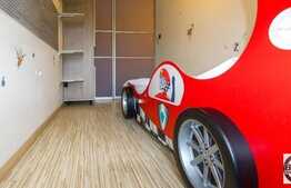 Vanzare apartament 3 camere, 55 mp, complet mobilat, boxa subsol, Piata 1 Mai