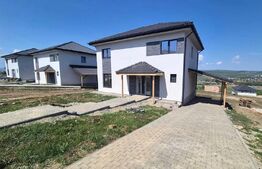 Casa individuala in ansambu rezidential, 755 mp teren, 114 mp utili