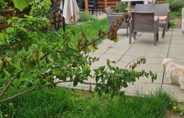 Duplex  3 camere cu terasa ,teren ,  insorita ,in Brasov la 5 min de Coresi Mall