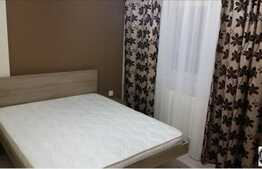 Vanzare apartament 3 camere, 94 mp, mobilat, utilat, parcare, zona centrala