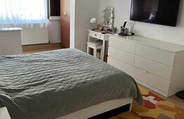 Apartament de vanzare, cu 4 camere, 90 mp, zona Triaj