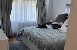 Apartament de vanzare, cu 4 camere, 90 mp, zona Triaj