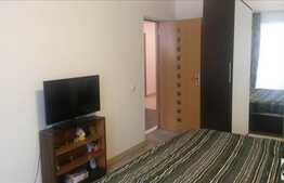 3 camere, 75 mp utili, 2 balcoane! Loc de parcare! Zona strazii Florilor!