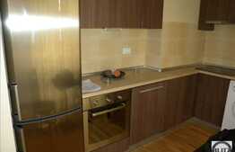 Apartament cu 3 camere, modern, 67 mp, parcare, zona strazii Decebal
